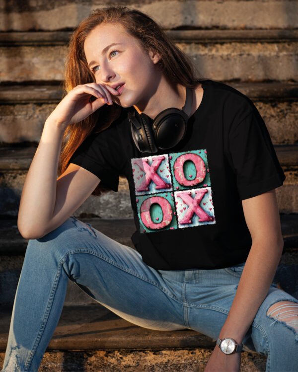 Koszulka na Walentynki XOXO – Uściski i Pocałunki